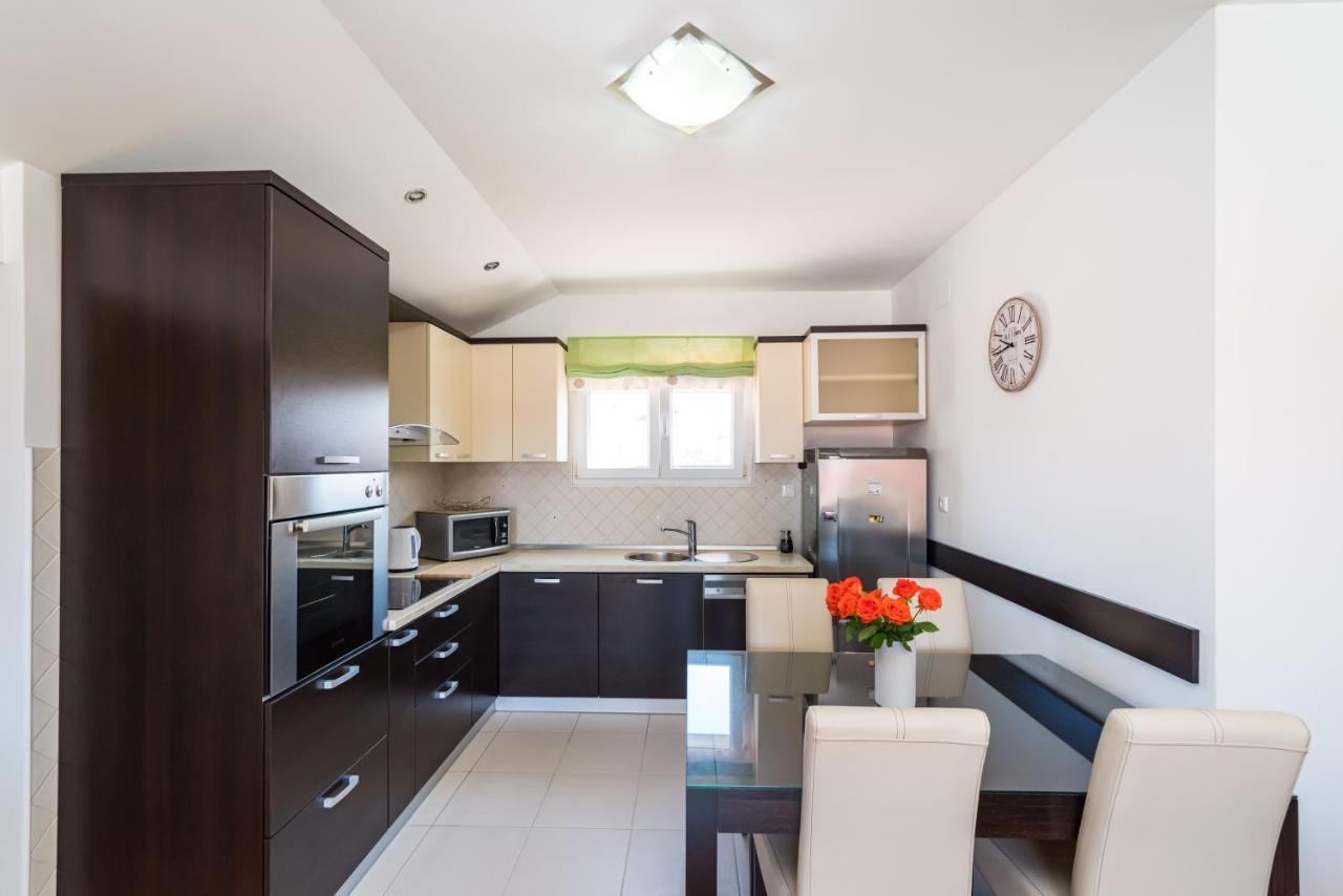 Apartment Visnja Zadar Exteriör bild
